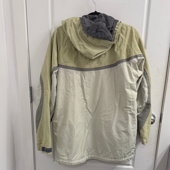 HELLY HANSEN Hooded Thinsulate Intulation Light Jacket Coat Women Size Medium - Picture 3 of 5